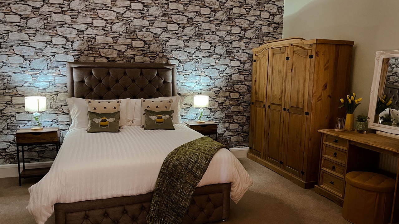 Photo of Bedroom in Potter Brompton