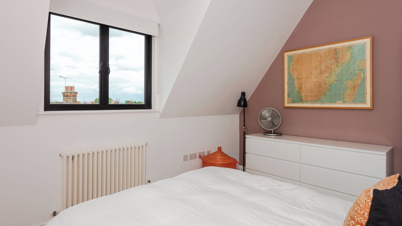 Photo of Bedroom in Brent