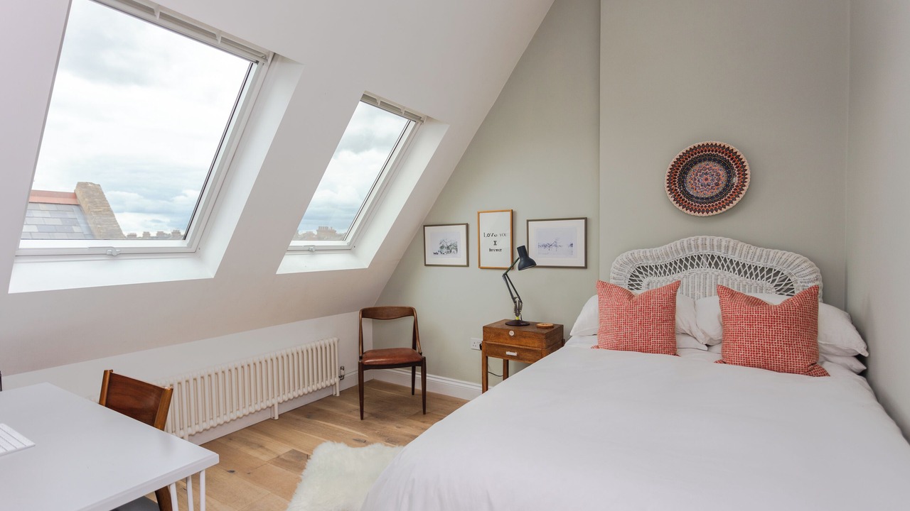 Photo of Bedroom in Brent