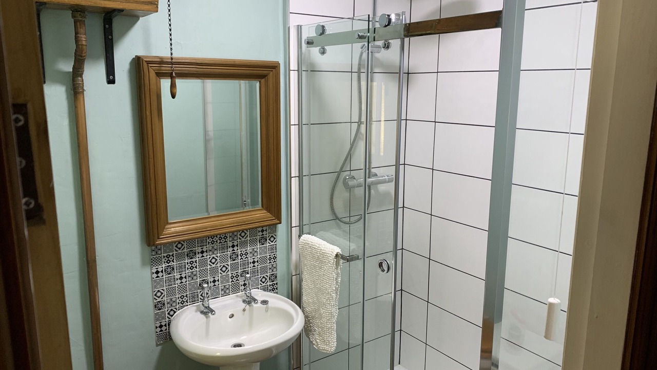 Photo of Bathroom in Mytholm