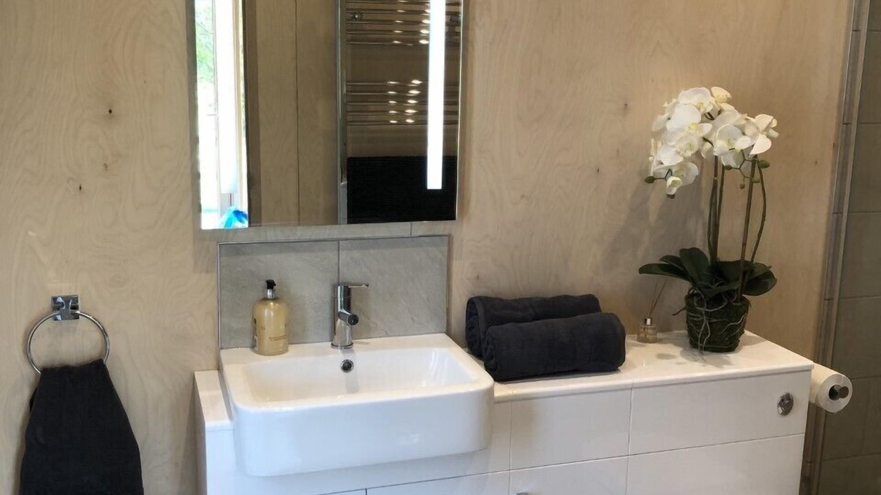 Photo of Bathroom in Docking