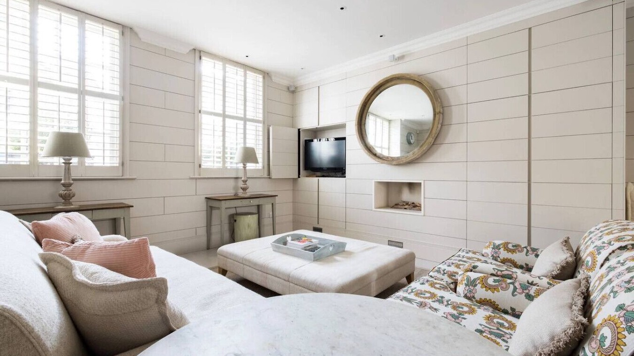 Photo of Bedroom in Battersea