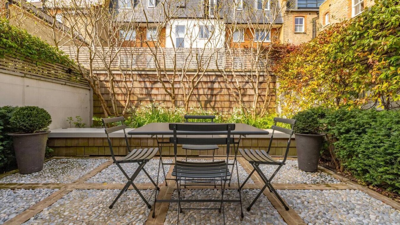 Photo of Outdoor in Battersea