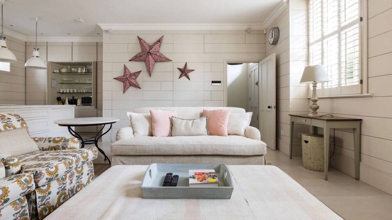 Photo of Livingroom in Battersea