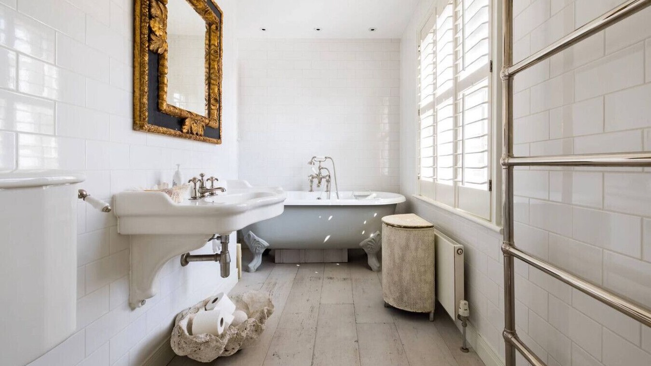 Photo of Bathroom in Battersea