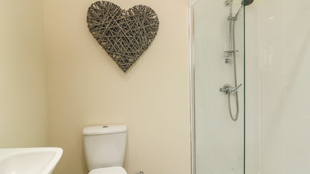 Photo of Bathroom in West Heslerton