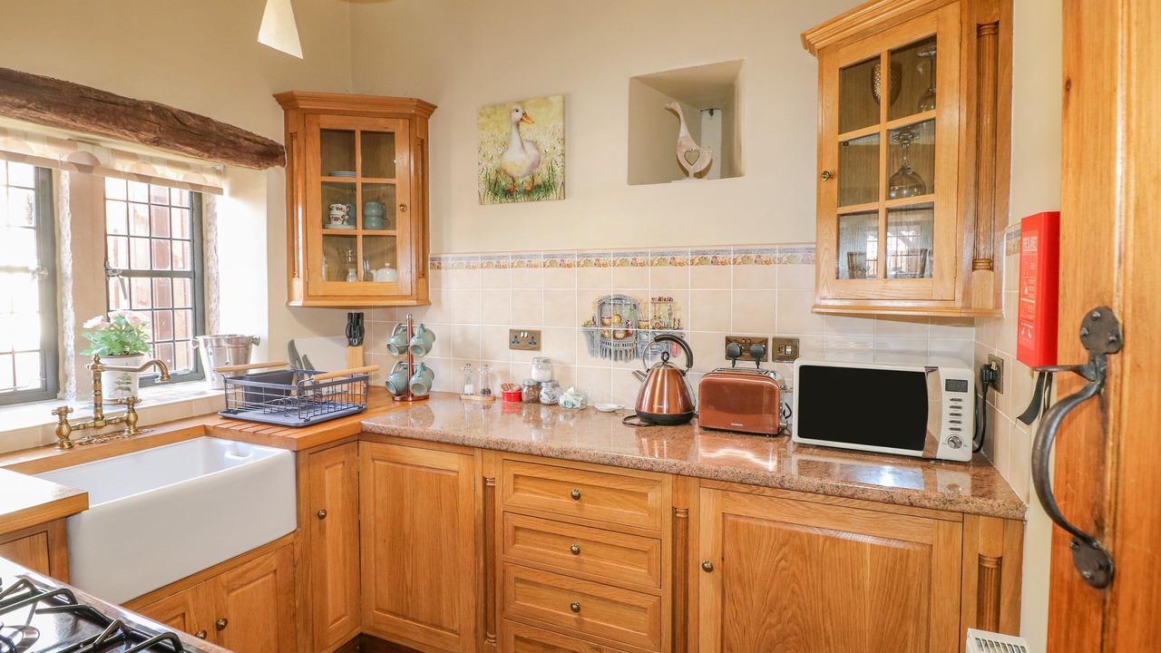 Photo of Kitchen in South Wingfield