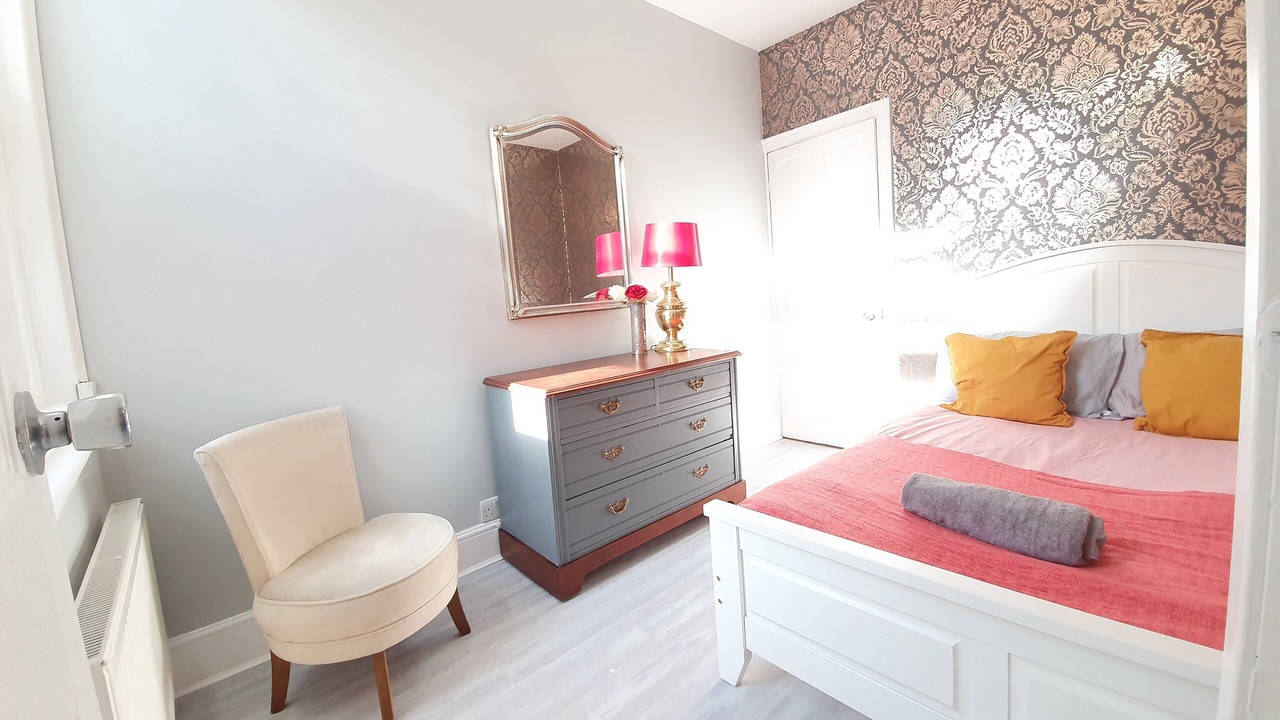 Photo of Bedroom in Luton