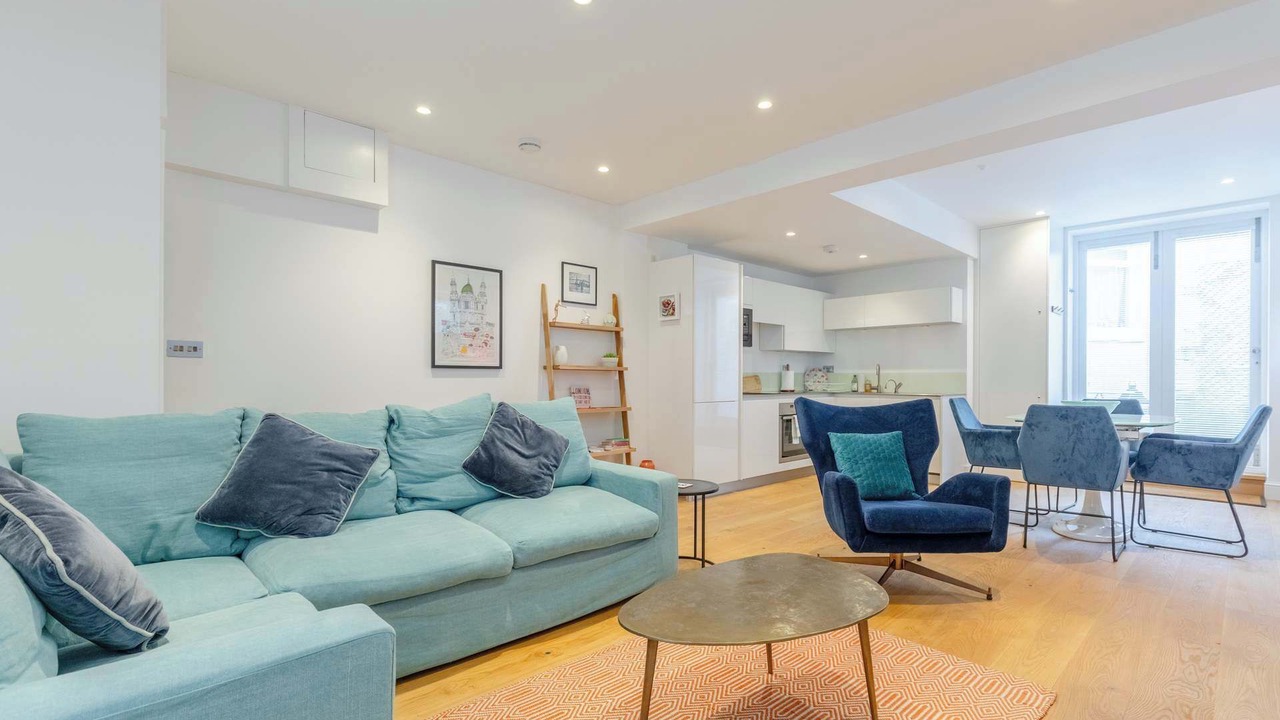Photo of Livingroom in Warwick