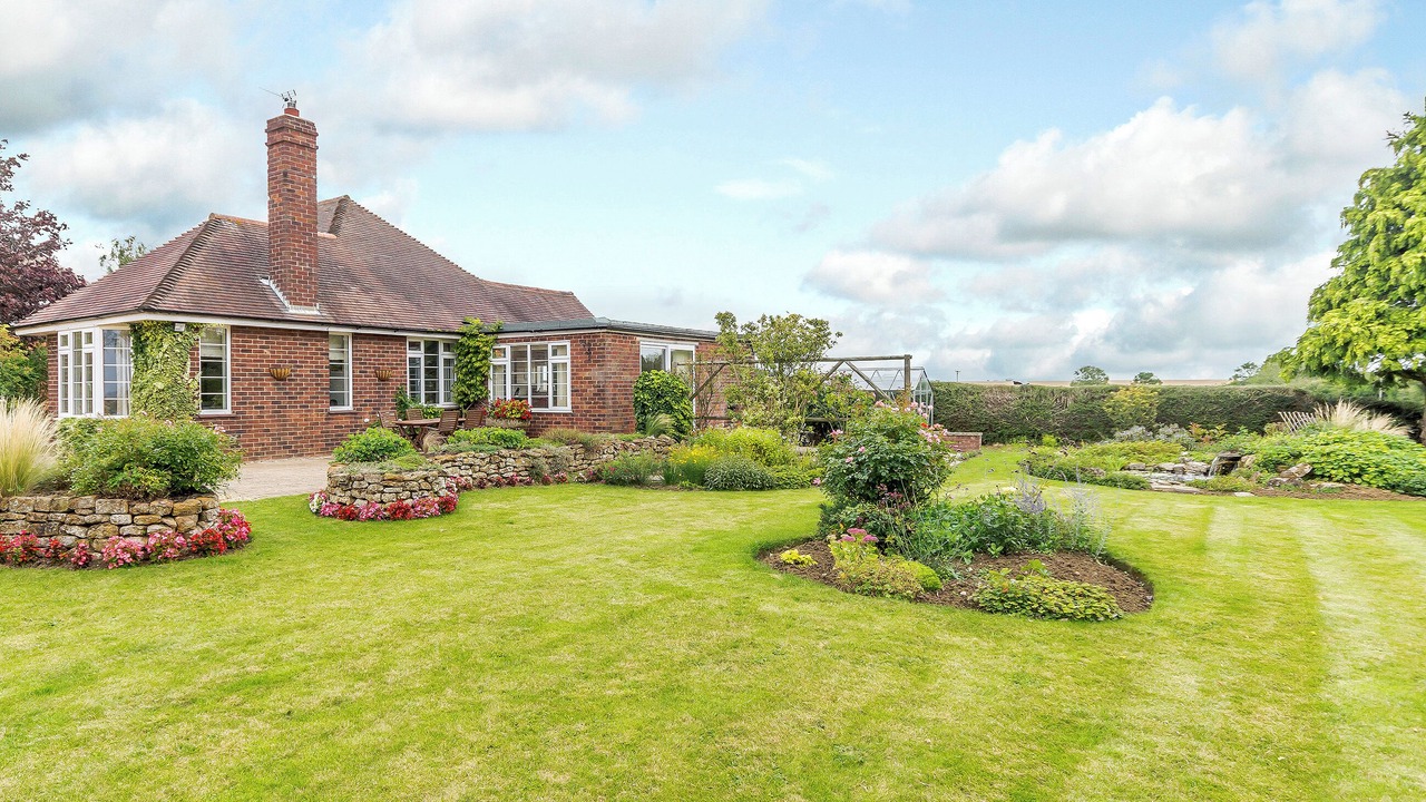 Photo of Outdoor in Old Somerby