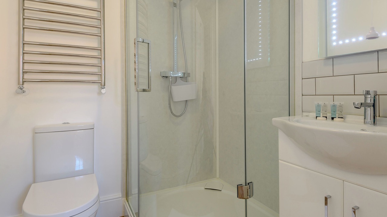 Photo of Bedroom in West Ashby