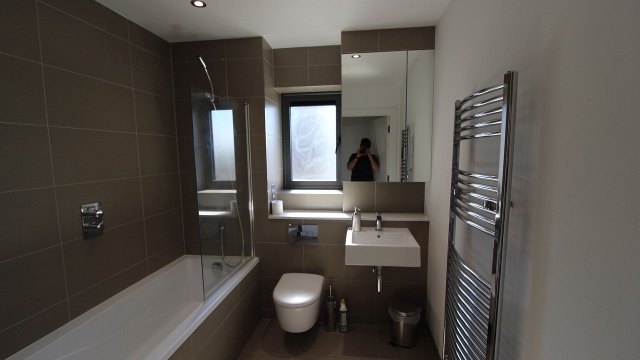 Photo of Bathroom in Canary Wharf