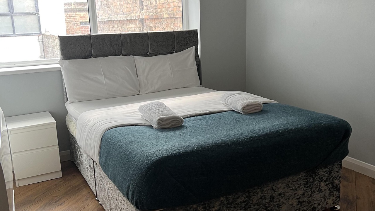 Photo of Bedroom in Leicester City Centre