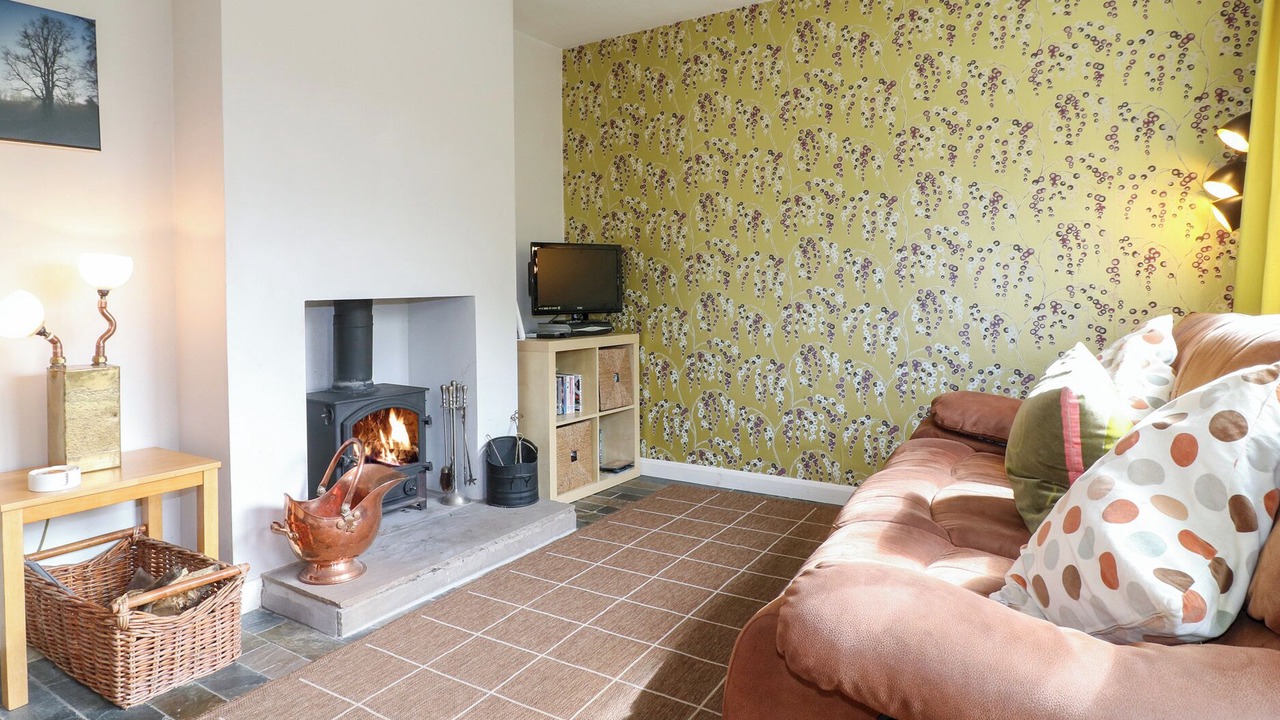 Photo of Livingroom in Youlgreave