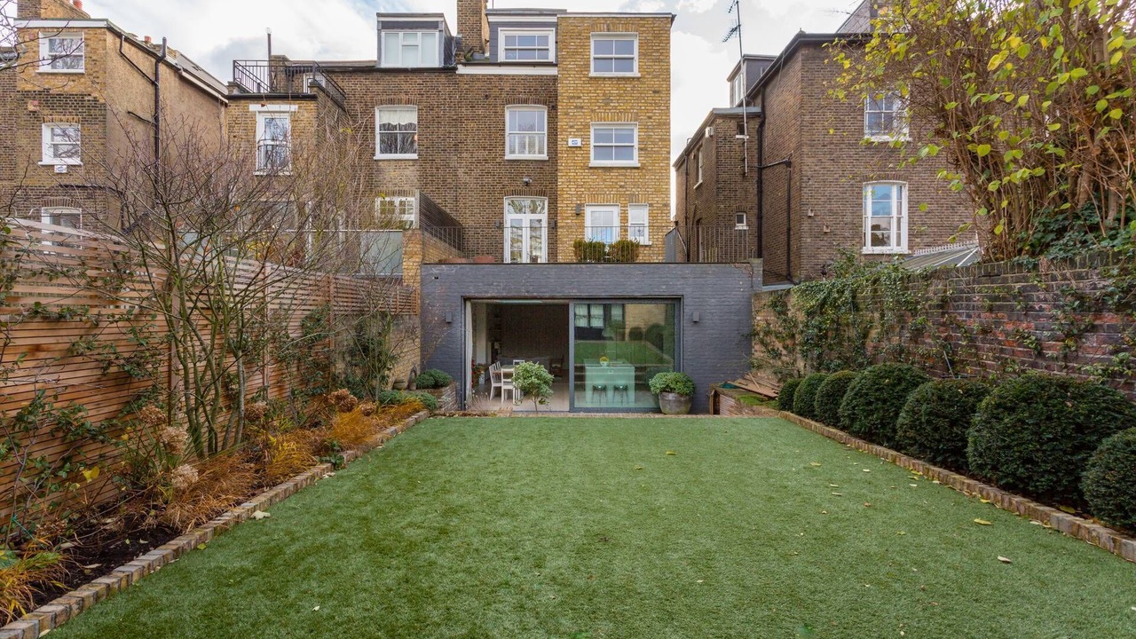 Photo of Outdoor in Avonmore and Brook Green