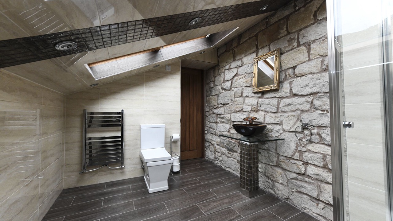 Photo of Bathroom in Walsden