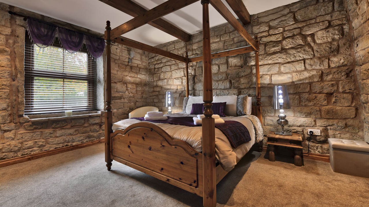 Photo of Bedroom in Walsden