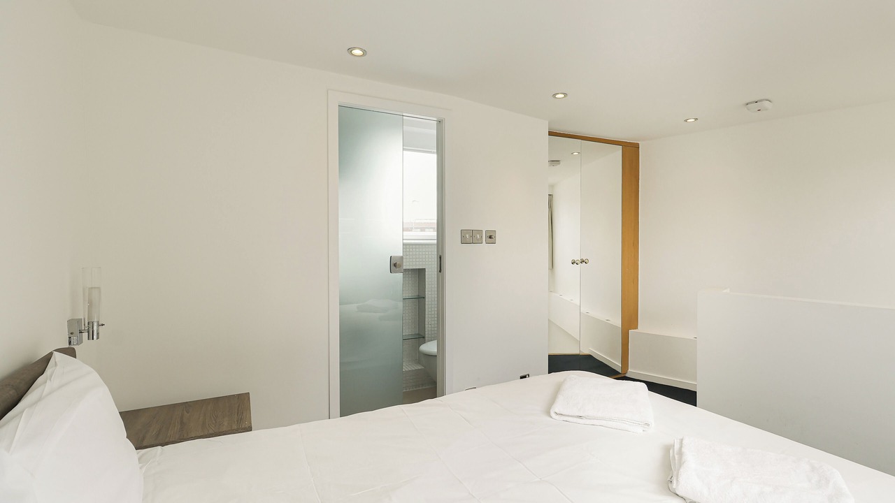 Photo of Bedroom in Brompton & Hans Town