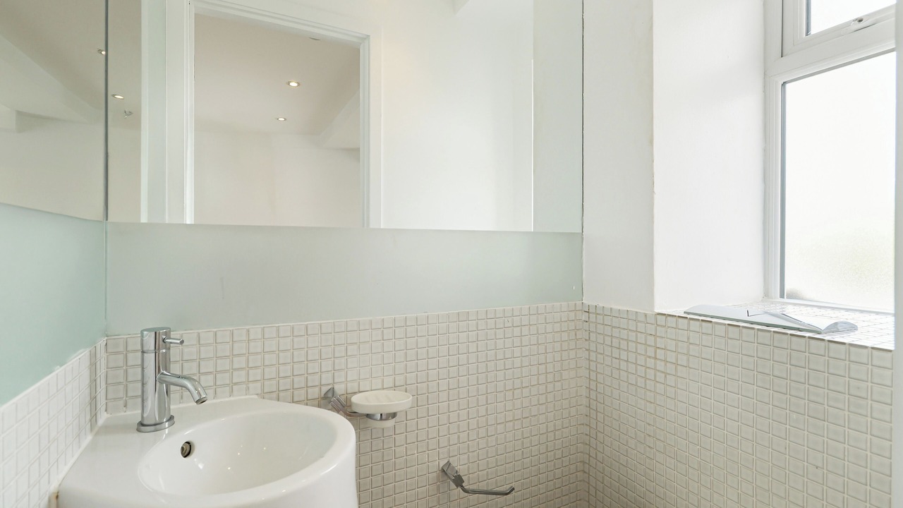 Photo of Bathroom in Brompton & Hans Town