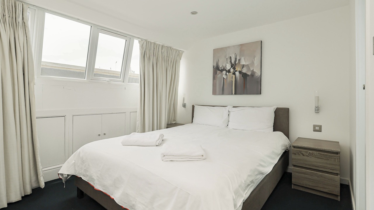 Photo of Bedroom in Brompton & Hans Town