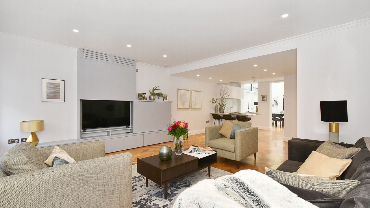 Photo of Livingroom in Mayfair