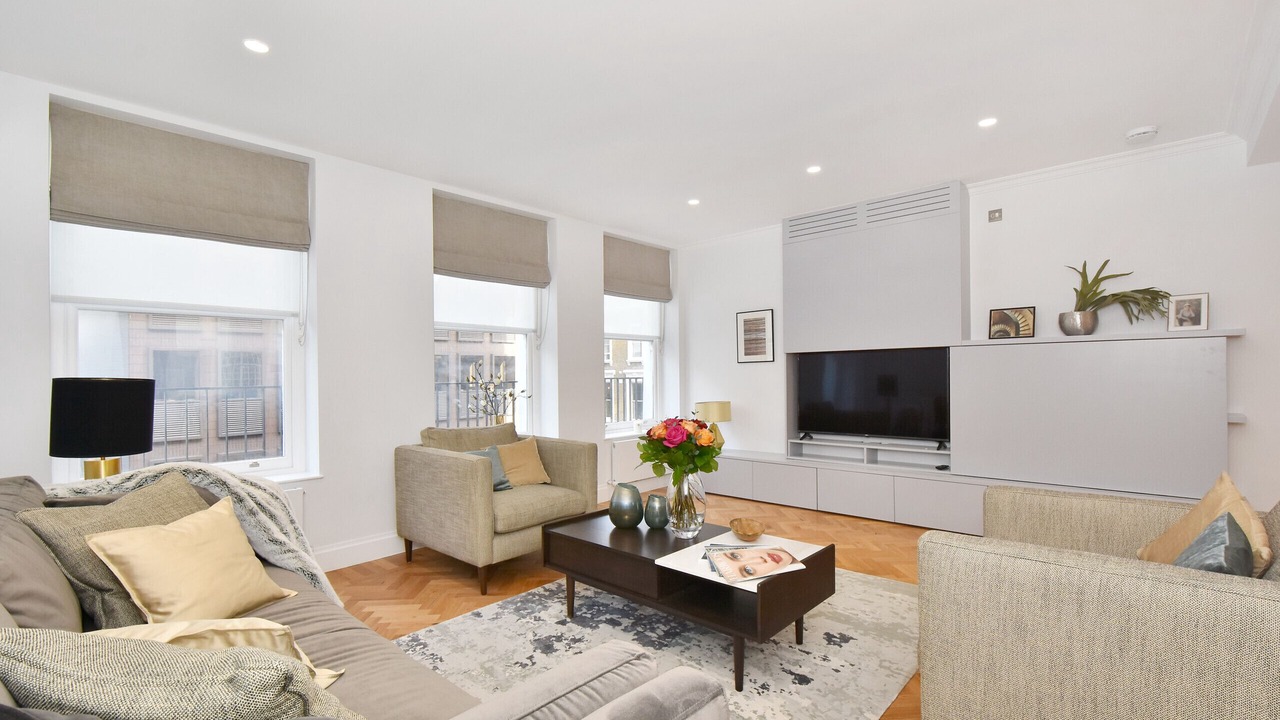 Photo of Livingroom in Mayfair