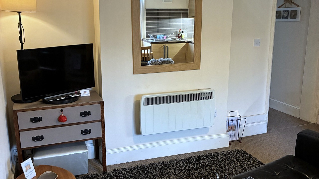 Photo of Livingroom in Burton on Trent