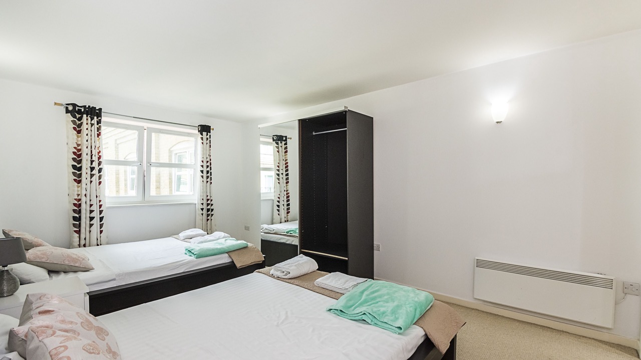 Photo of Bedroom in Docklands