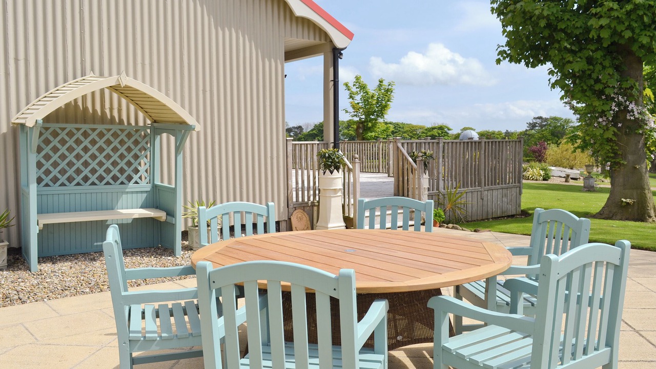 Photo of Outdoor in Cayton