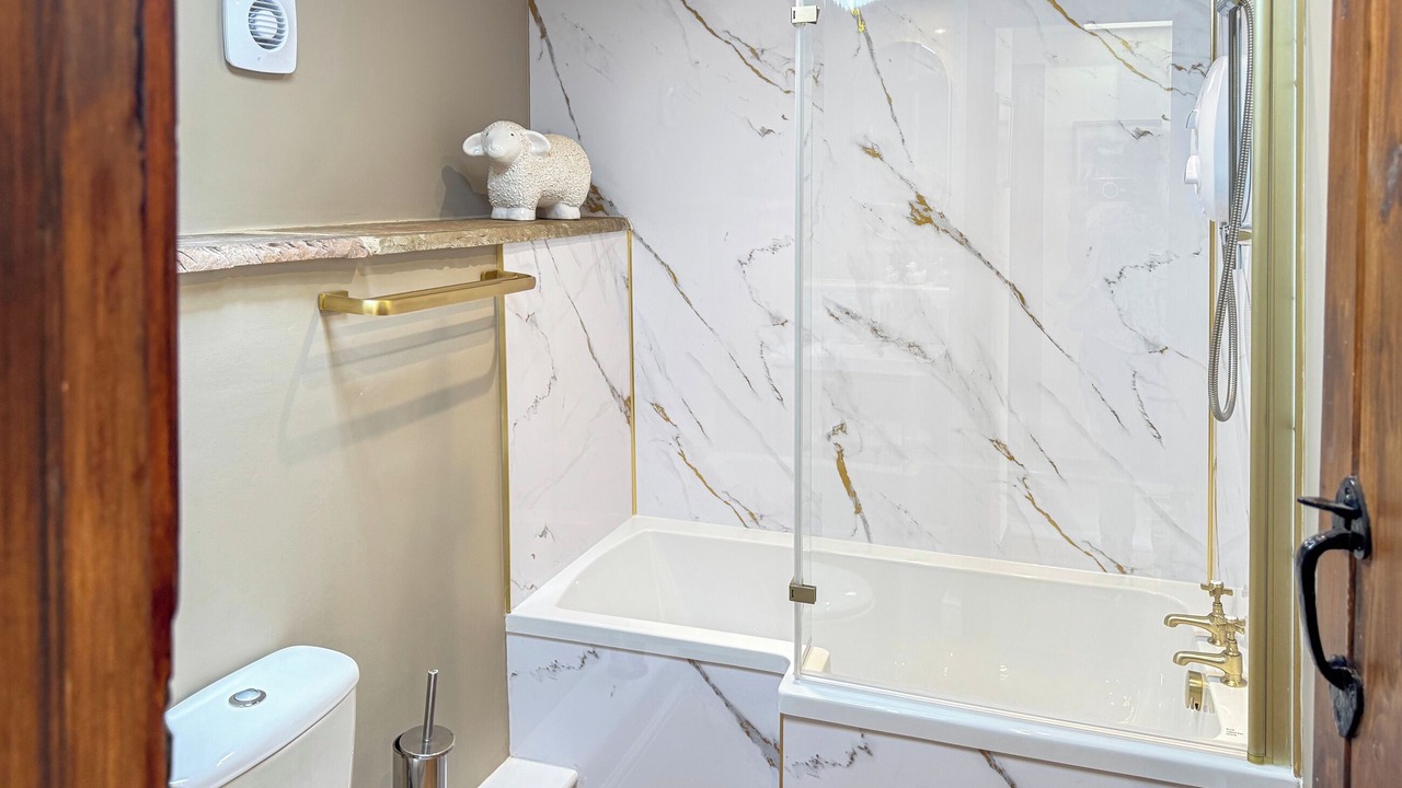Photo of Bathroom in Beck Hole