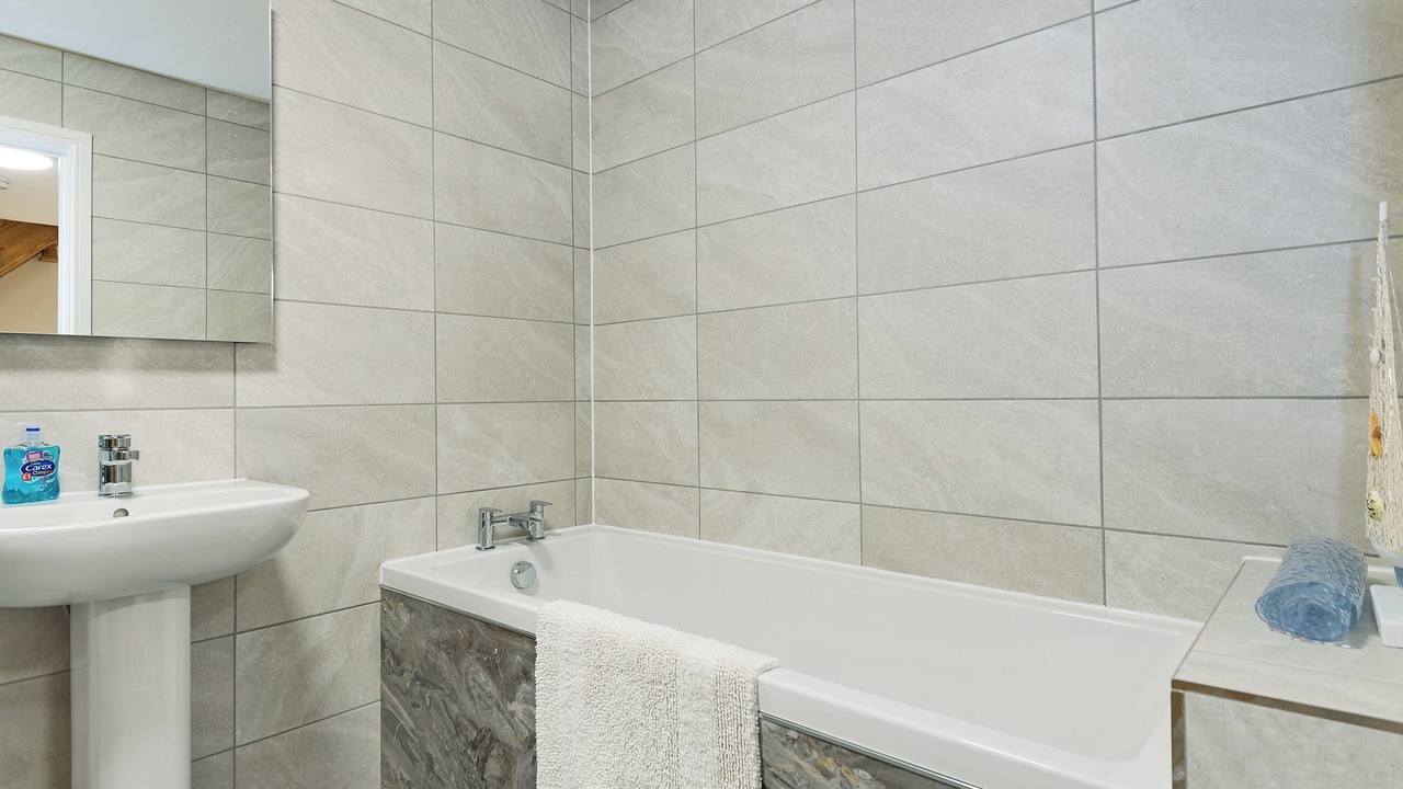Photo of Bathroom in Wainfleet All Saints