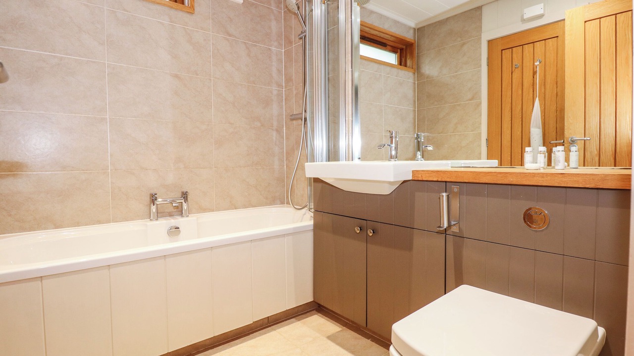 Photo of Bathroom in Barnsdale