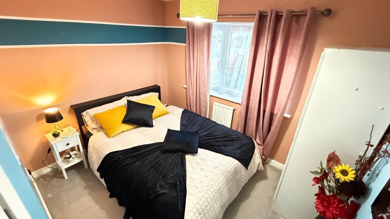 Photo of Bedroom in Luton