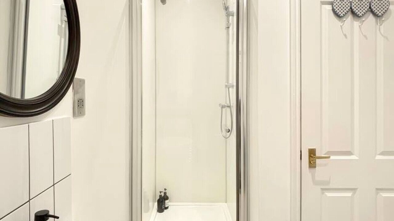 Photo of Bathroom in Newark