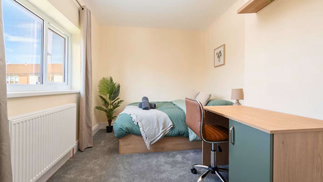 Photo of Bedroom in Little Hulton