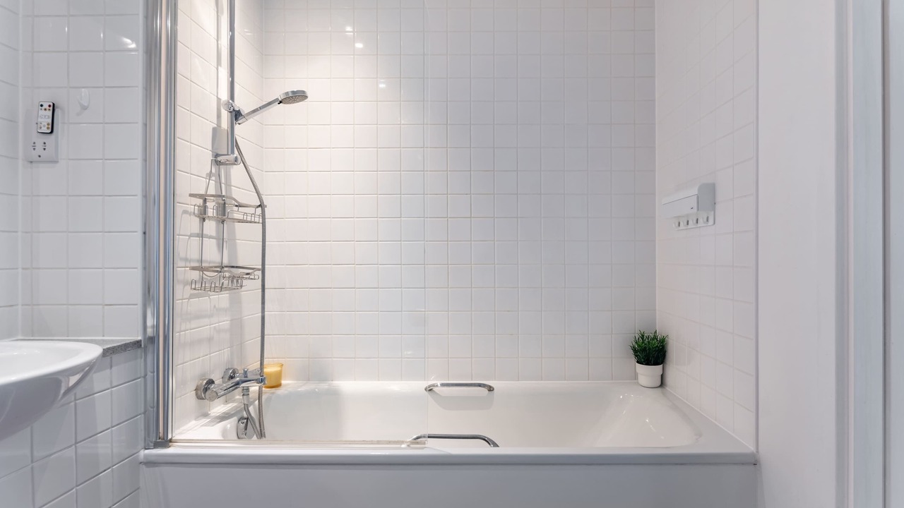 Photo of Bathroom in St. Pancras and Somers Town