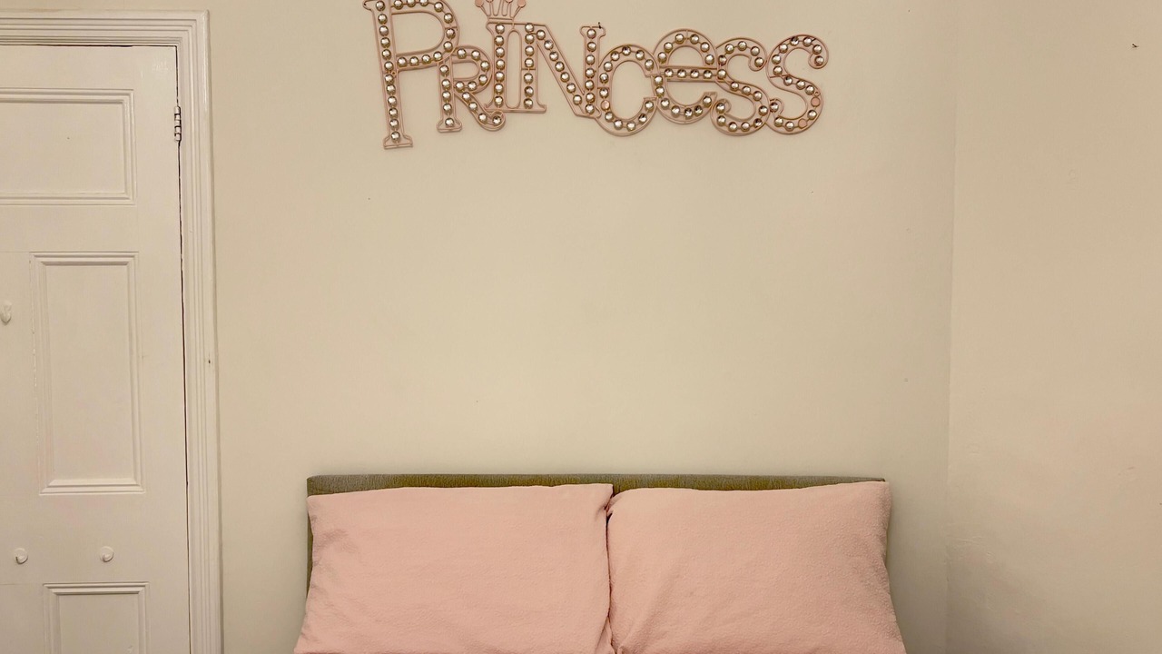 Photo of Bedroom in Burton on Trent