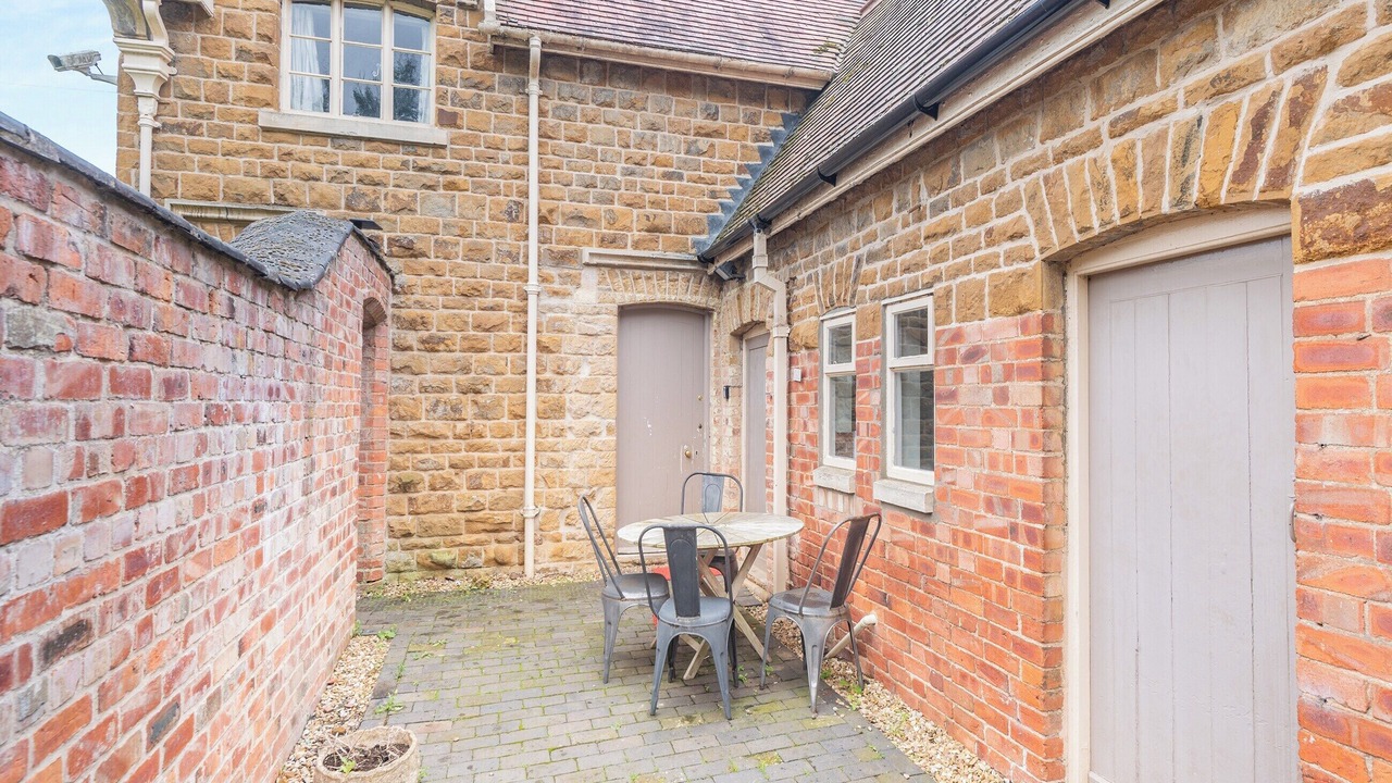 Photo of Others in Belvoir