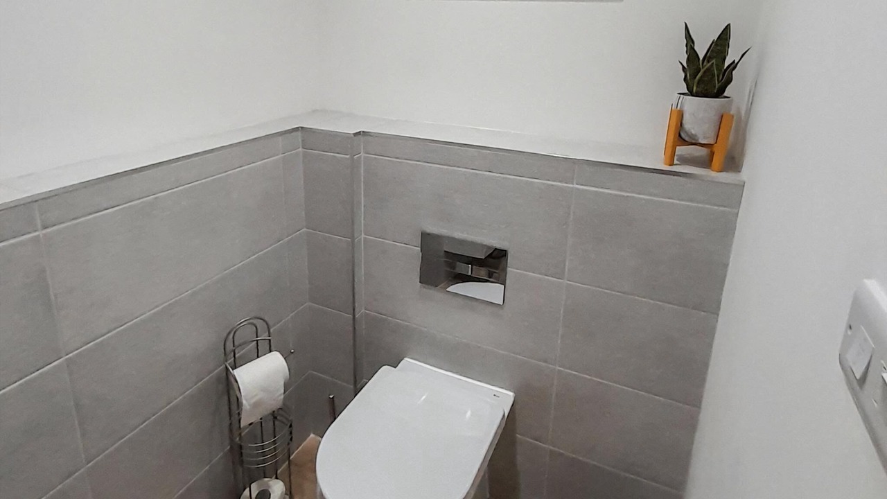 Photo of Bathroom in Melton Mowbray