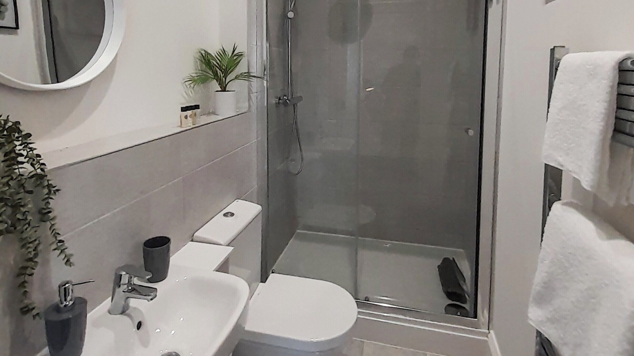 Photo of Bathroom in Melton Mowbray