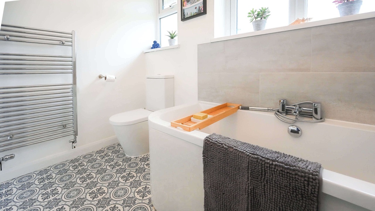Photo of Bathroom in Luton