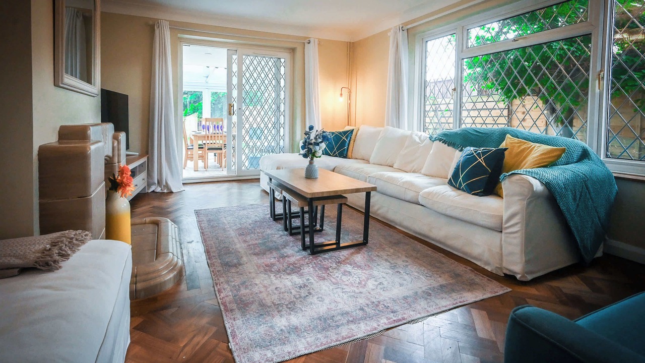 Photo of Livingroom in Luton