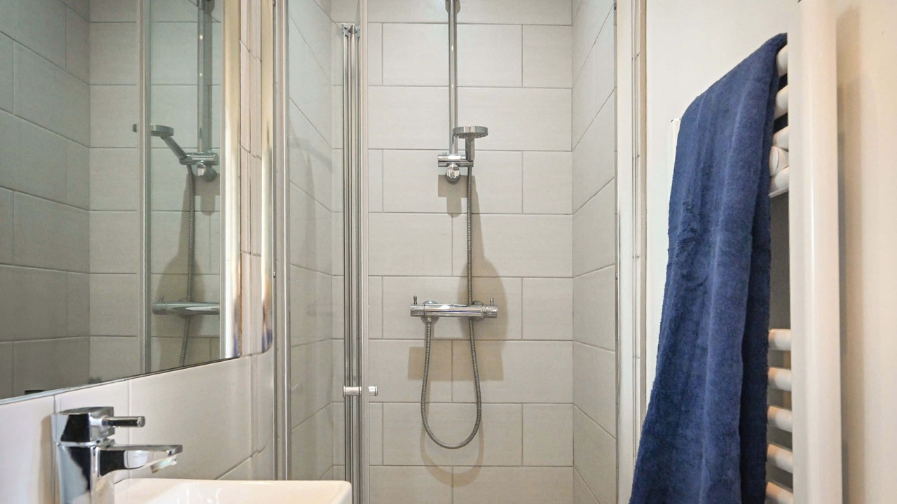 Photo of Bathroom in Luton
