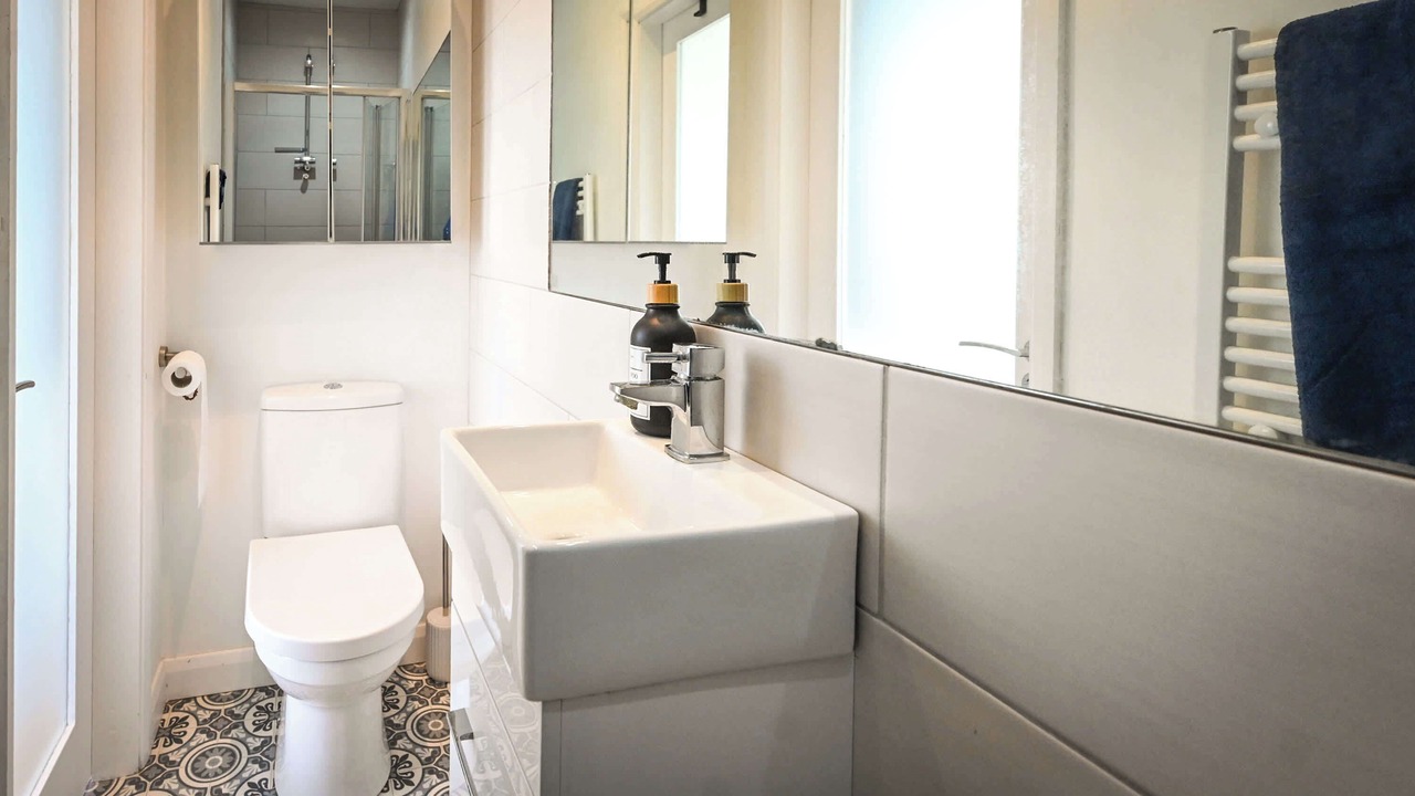 Photo of Bathroom in Luton