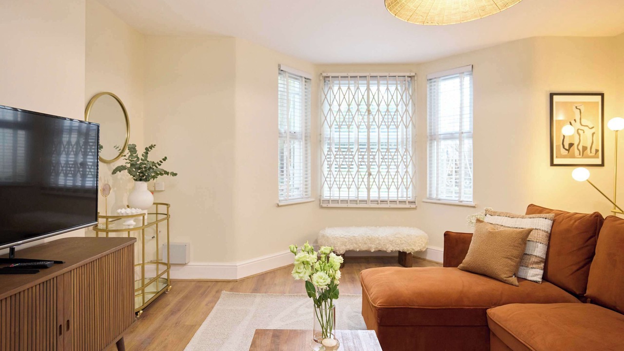 Photo of Livingroom in Tufnell Park