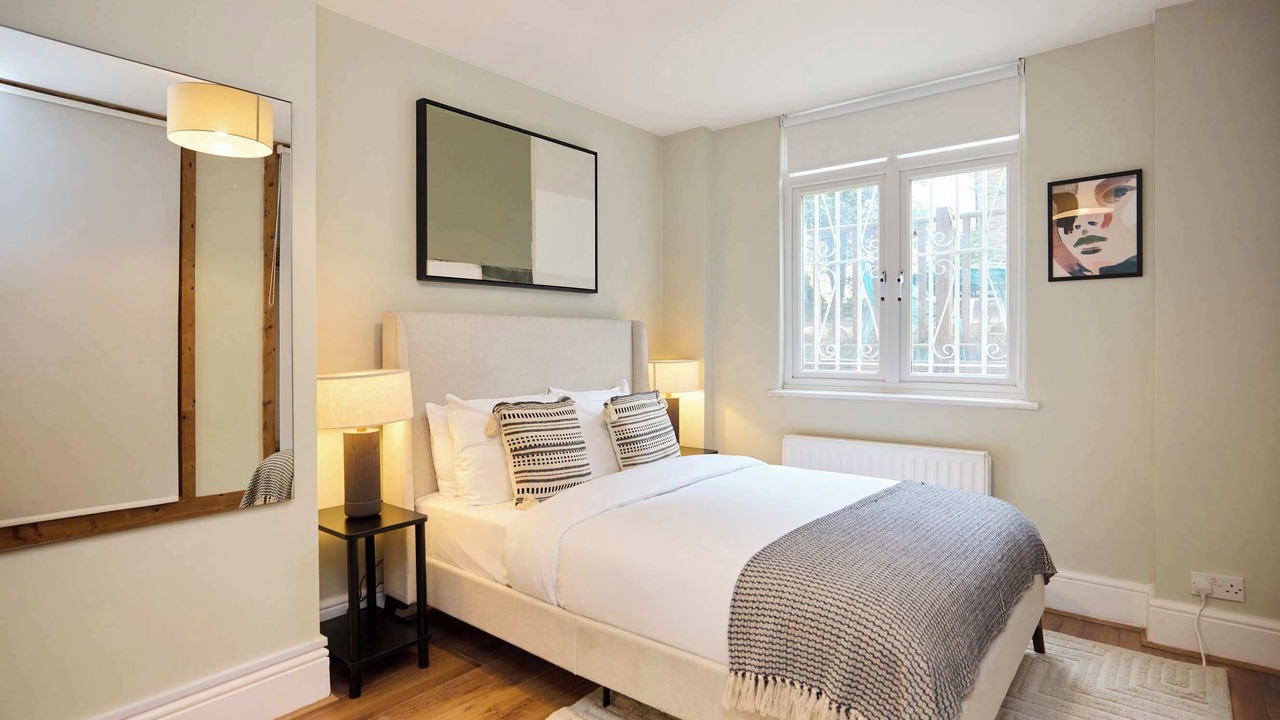Photo of Bedroom in Tufnell Park