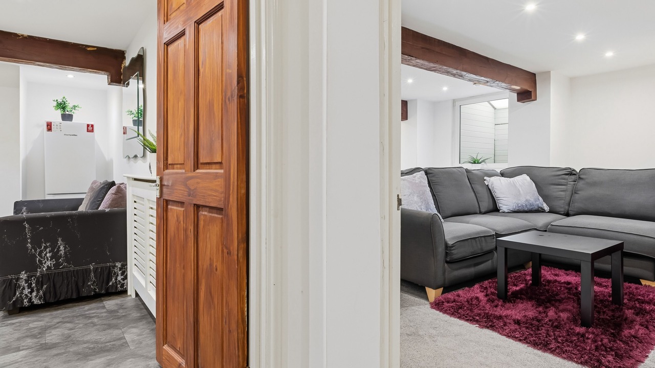 Photo of Livingroom in Bury
