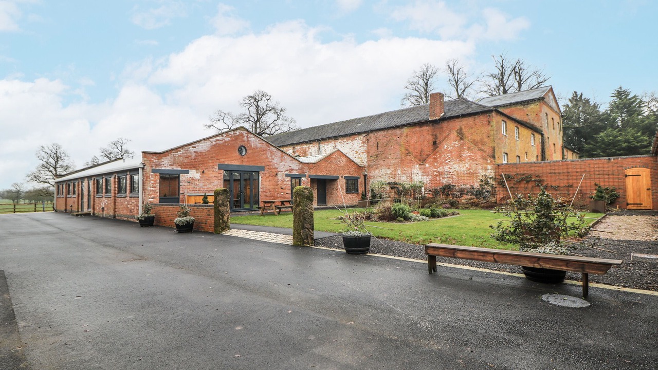 Photo of Outdoor in Ashbourne