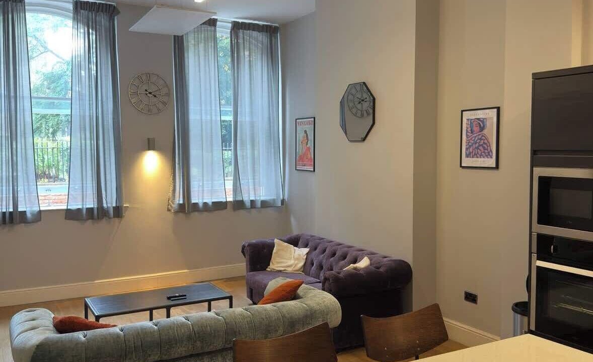 Photo of Livingroom in Nottingham City Centre