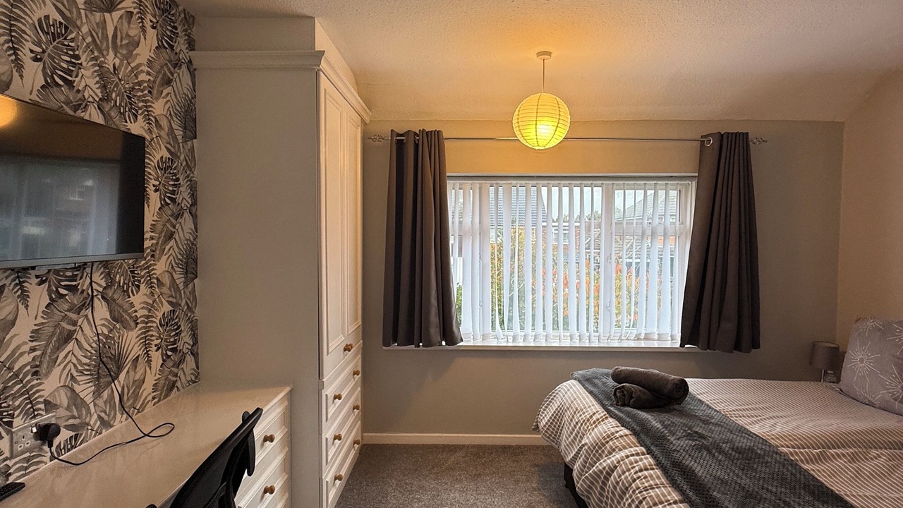 Photo of Bedroom in Shirley
